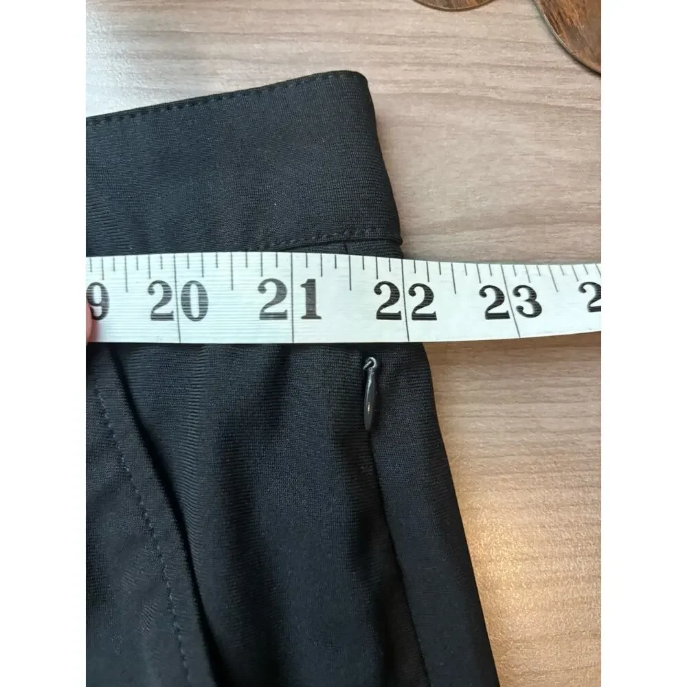 Ben Sherman Black Golf Shorts size 42 Active Strength Breathable-Stain